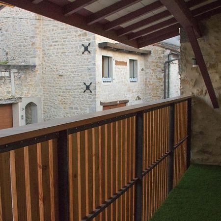 Gite - Quartier Ancien Amberieu-en-Bugey Exterior photo
